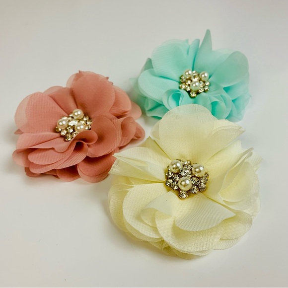 Pearl Cluster Flower Clips Set of 3 - Picture 2 of 10
